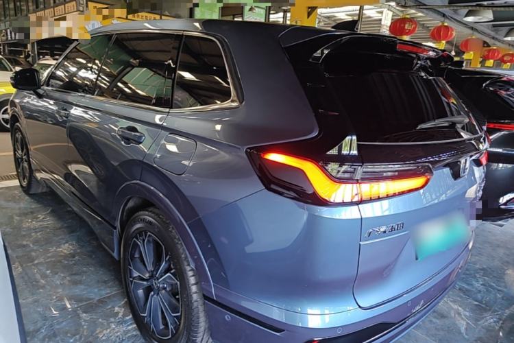 Honda CR-V 2023 — 4