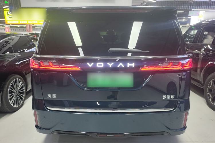 Voyah Dream 2025 — 5