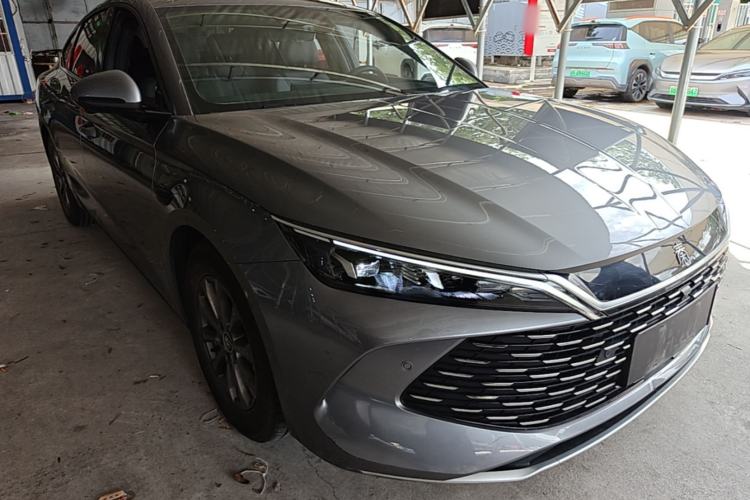 BYD Qin L 2025 — 3