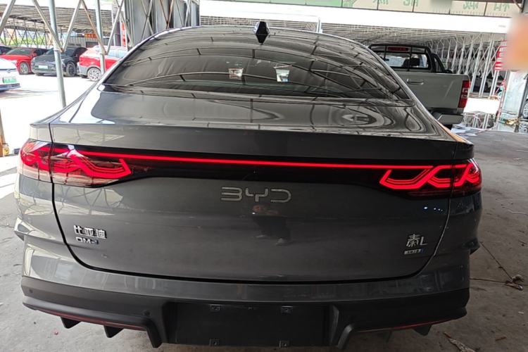 BYD Qin L 2025 — 5
