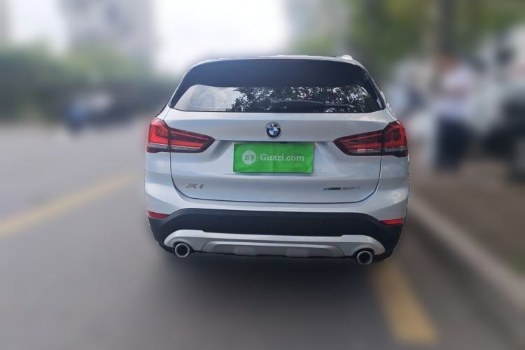 BMW X1 2020 — фото 3