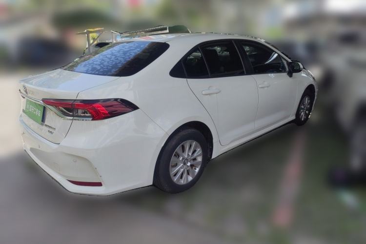 Toyota Corolla 2021 — 4