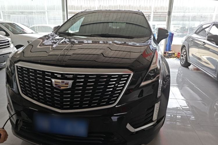 Cadillac XT5 2023 — фото 2