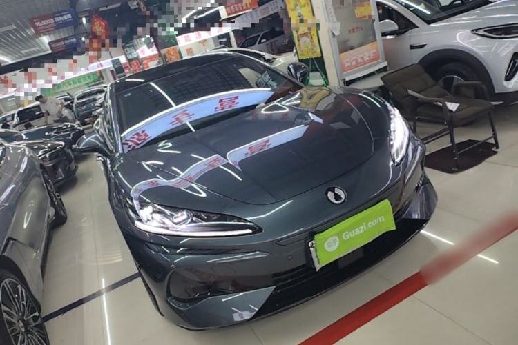 Denza Z9 2024 — 3