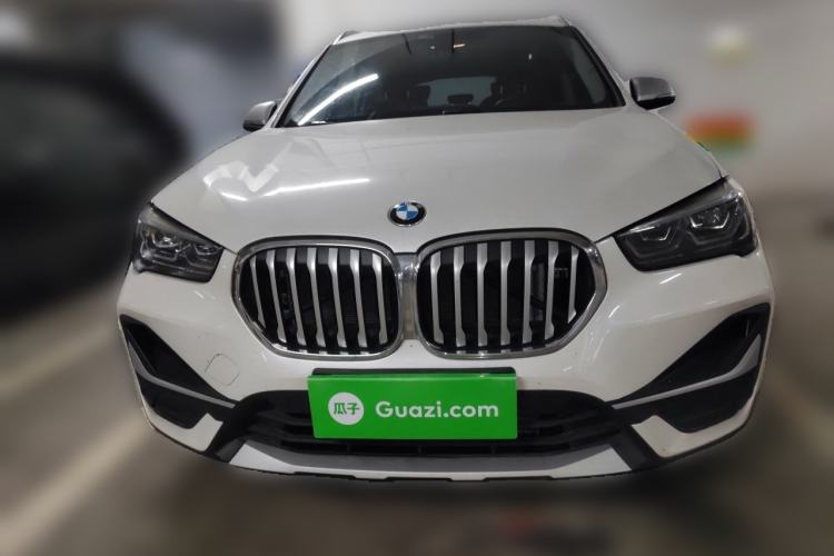 BMW X1 2021 — 2