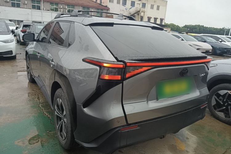 Toyota bZ4X 2022 — 4