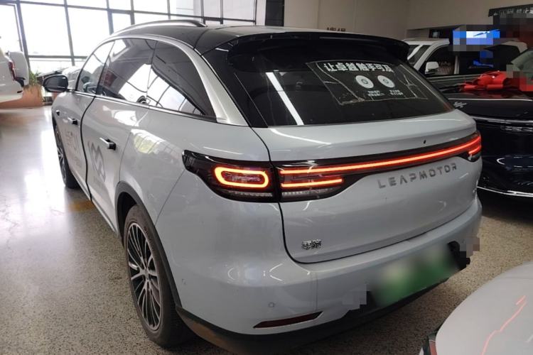 Leapmotor C11 2026 — 4