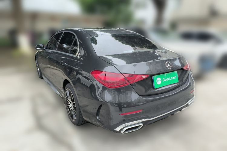 Mercedes-Benz C 260 L 2024 — фото 4