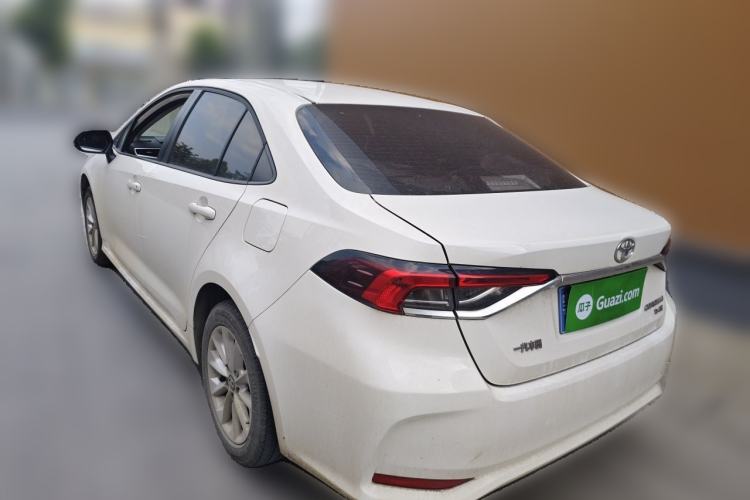 Toyota Corolla 2021 — 4