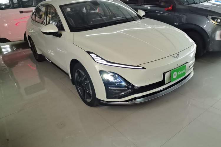 Wuling Xingguang 2025 — 3