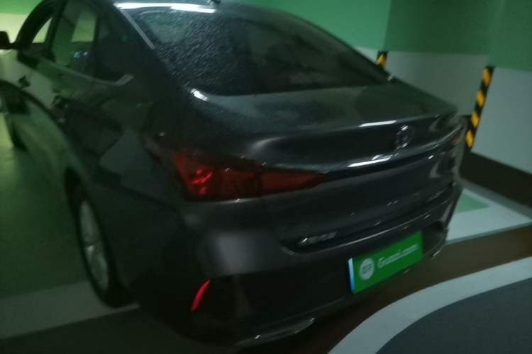 ChangAn Eado 2021 — 4