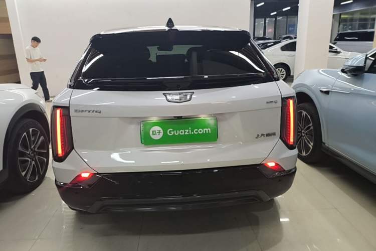 Cadillac OPTIQ 2024 — 5