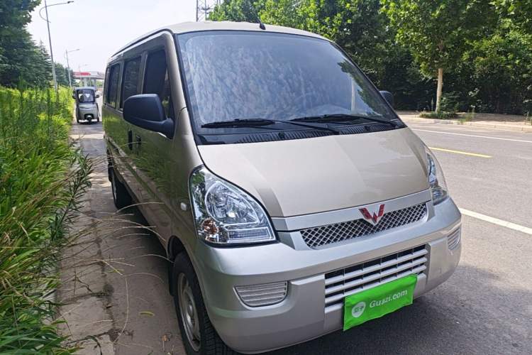 Wuling Rongguang 2021 — 3