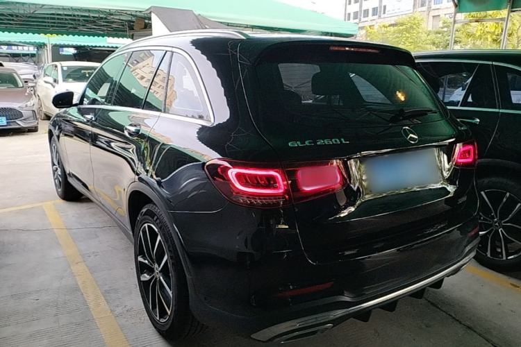 Mercedes-Benz GLC 260 L 2022 — 4
