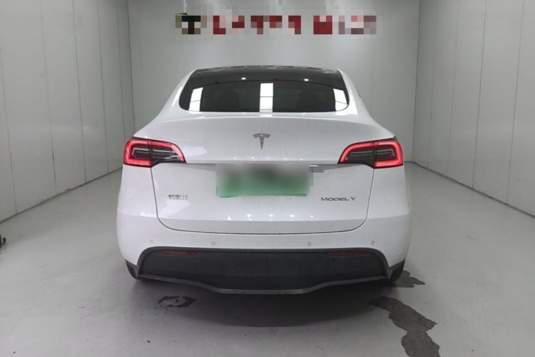 Tesla Model Y 2022 — фото 5