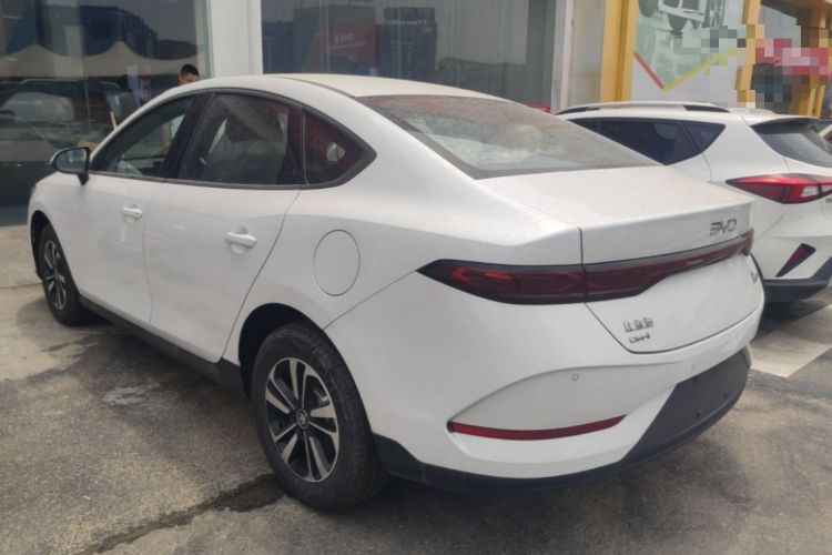 BYD Qin Plus 2025 — фото 4