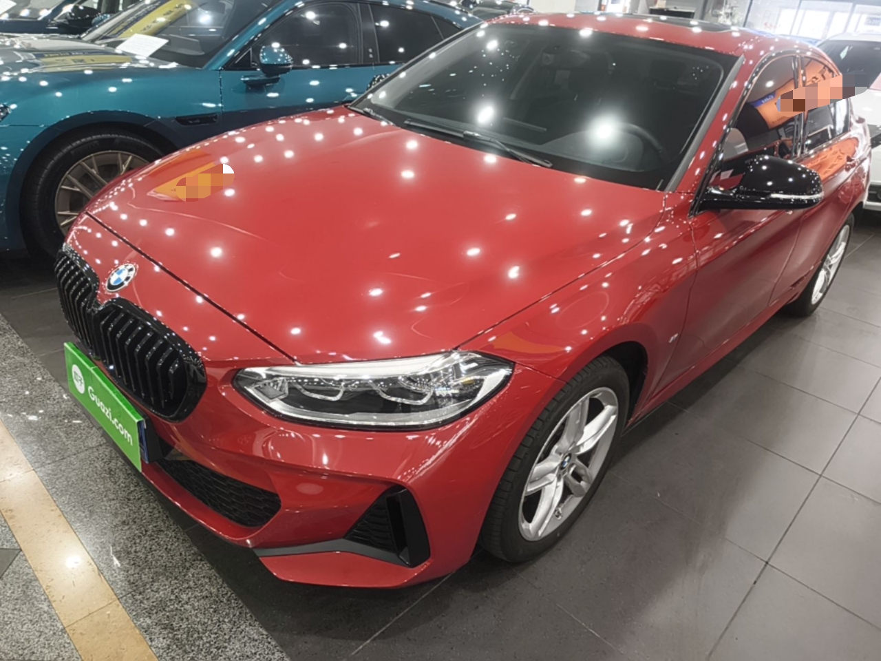 BMW 120i 2021 — фото 1