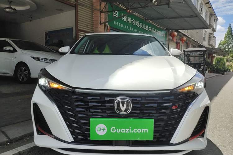 ChangAn Eado 2022 — 2