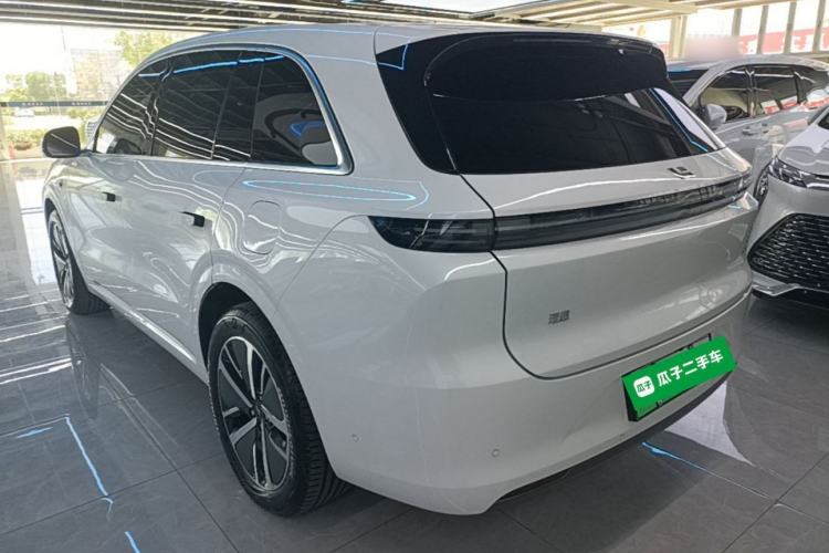 Li Auto L6 2024 — 4