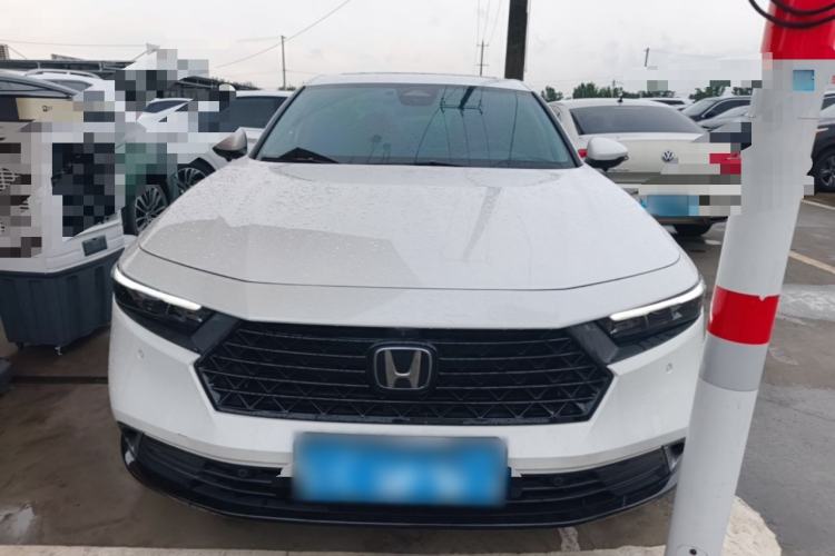 Honda Accord 2023 — фото 2