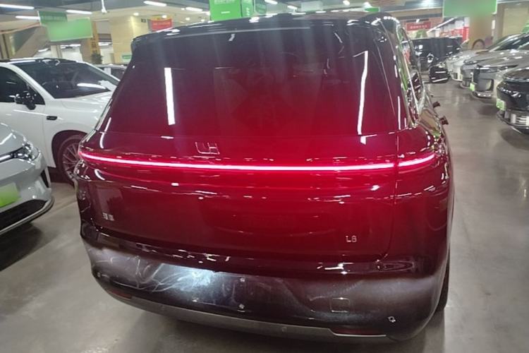 Li Auto L8 2024 — 5