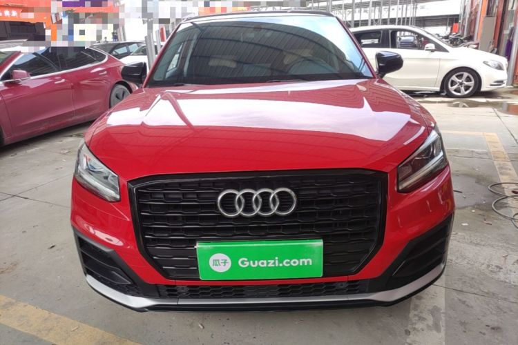 Audi Q2L 2020 — 2