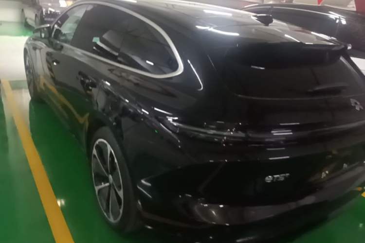 NIO ET5T 2025 — 4