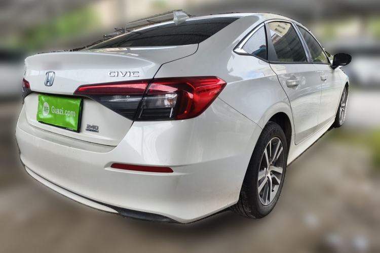 Honda Civic 2022 — 4