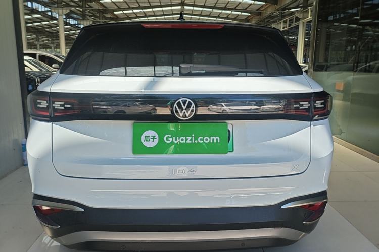 Volkswagen ID.4 X 2021 — 5