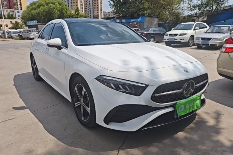 Mercedes-Benz A 200 L 2023 — фото 3
