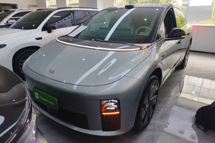 Li Auto i6 2025 — 2