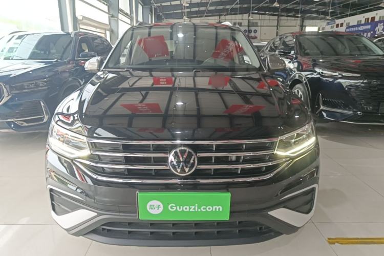 Volkswagen Tiguan L 2022 — фото 2
