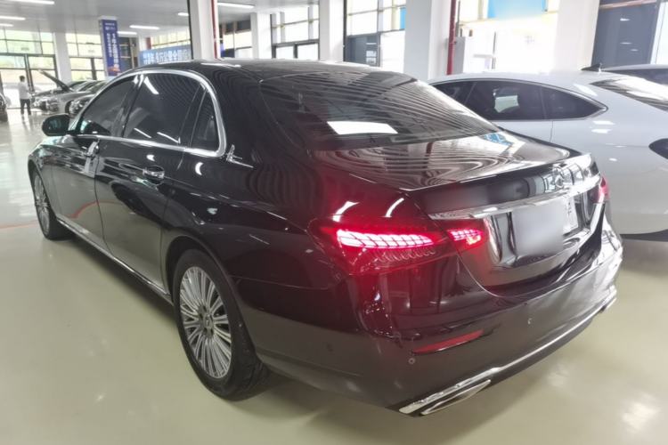 Mercedes-Benz E 300 L 2022 — 4