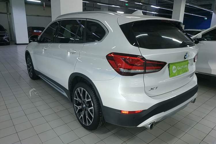 BMW X1 2022 — 4