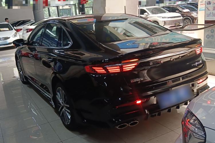 Geely Preface 2023 — 4