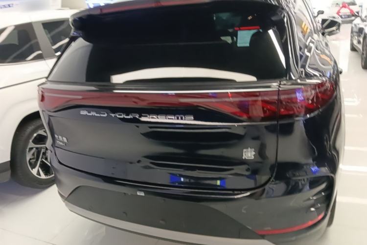 BYD Tang 2024 — 5