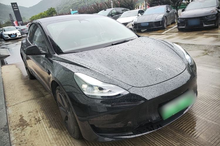 Tesla Model 3 2022 — 3