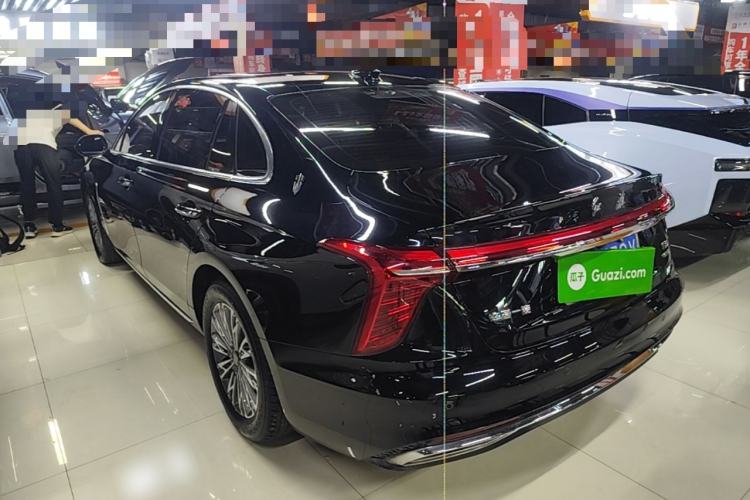 Hongqi H5 2023 — 4