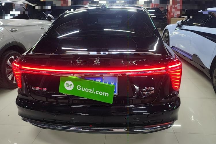 Hongqi H5 2023 — 5