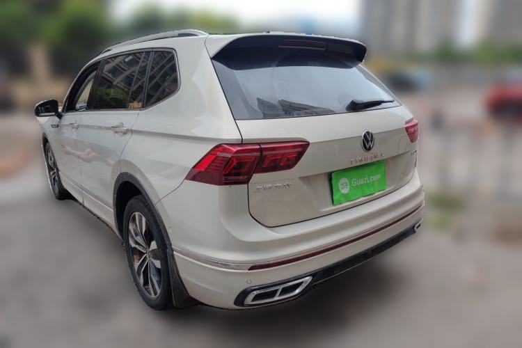 Volkswagen Tiguan L 2022 — фото 4