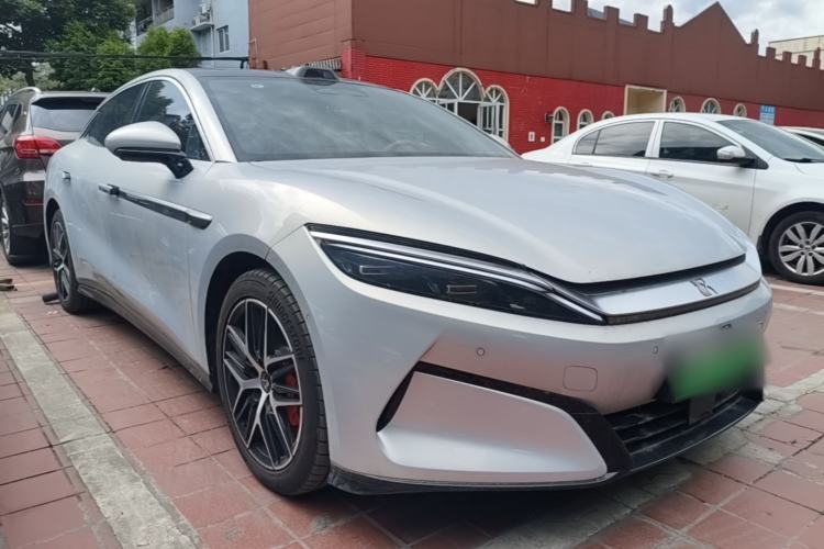 BYD Han L 2025 — 3