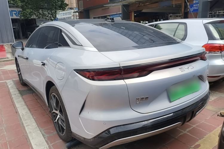 BYD Han L 2025 — 4