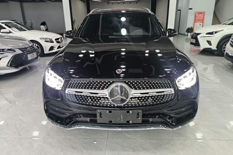 Mercedes-Benz GLC 260 L 2021 — фото 2