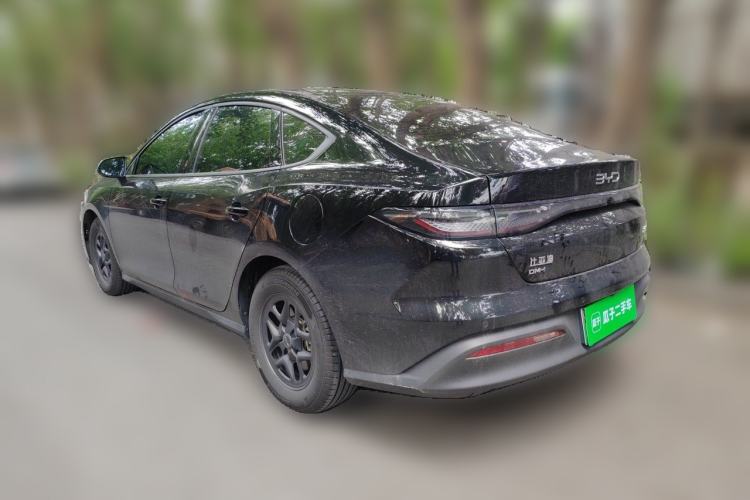 BYD Seal 05 DM-i 2025 — фото 4