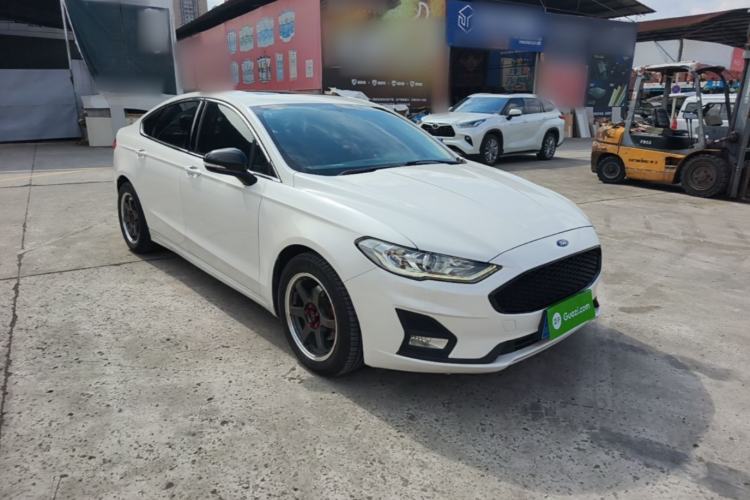 Ford Mondeo 2020 — 3