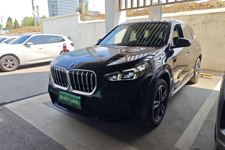 BMW X1 2023 — фото 1