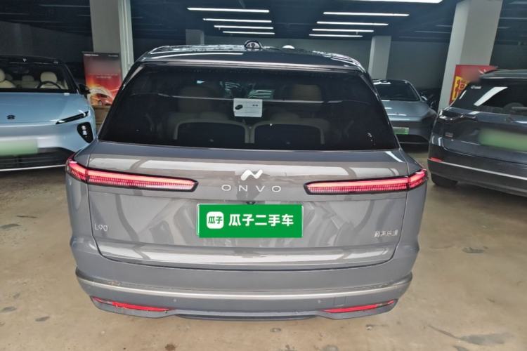 Onvo Luxeed L90 2025 — 5