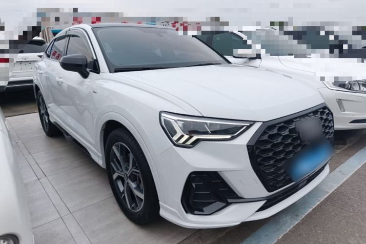 Audi Q3 2021 — 3