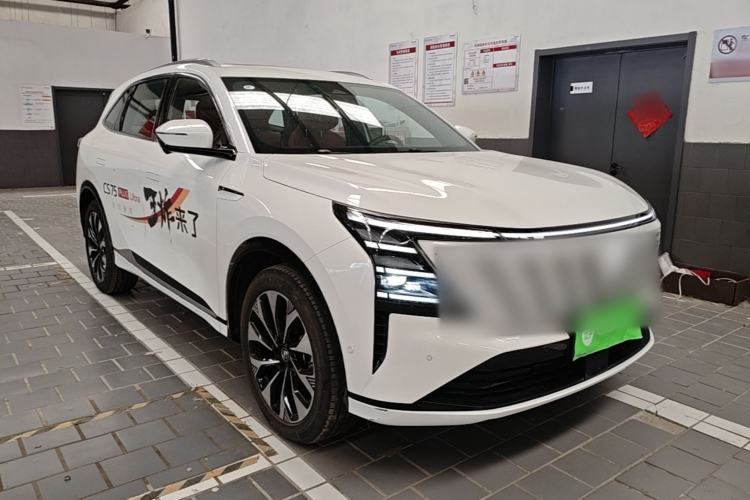ChangAn CS75 PLUS 2025 — 3