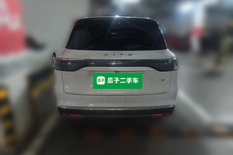 AITO AITO M8 2025 — 5